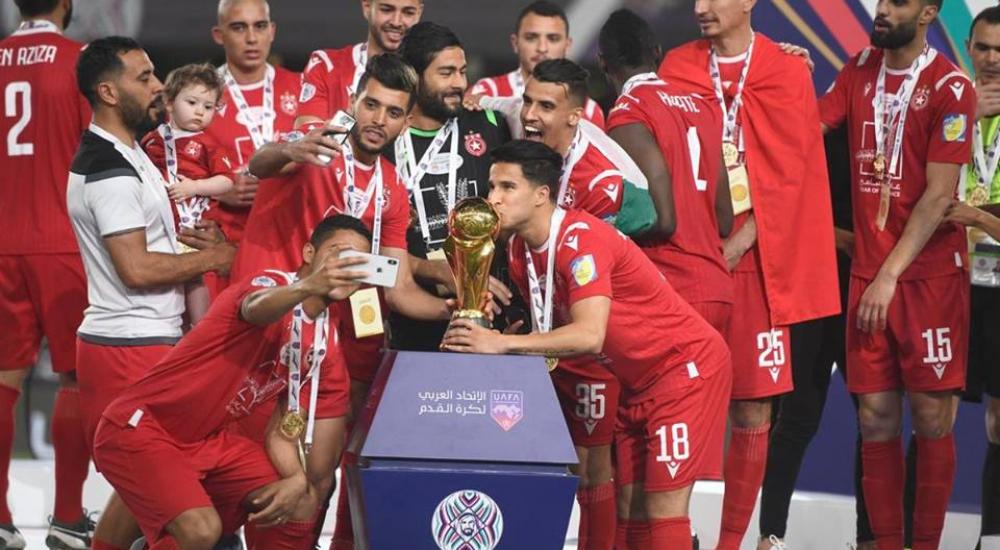 جانب من التتويج