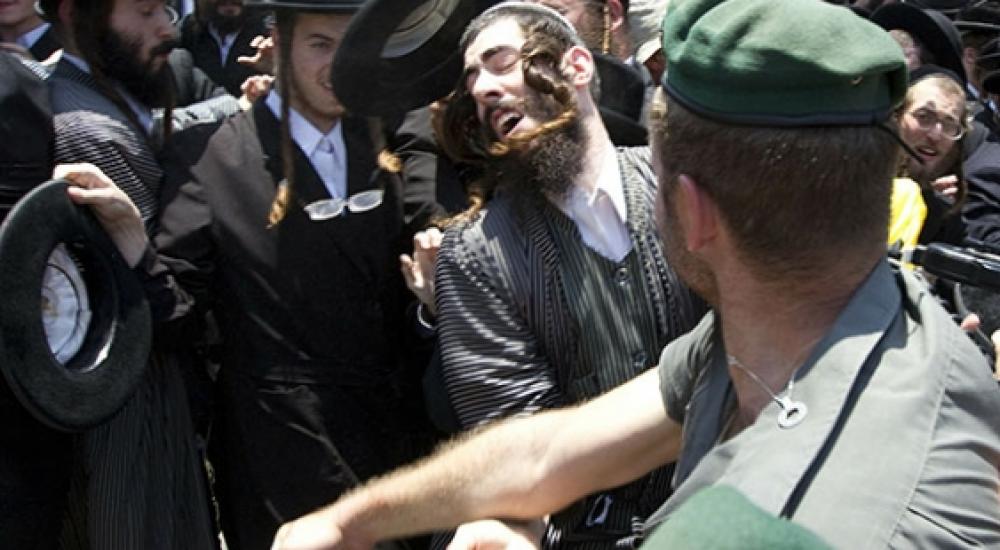 Anti-Zionist-Ultra-Orthod-002