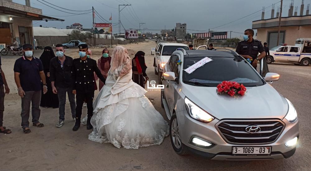 البزة العسكرية