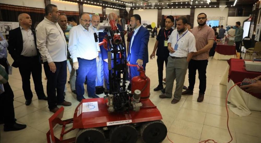 وفود عديدة زارت المعرض