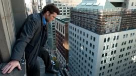 2012_man_on_a_ledge_010