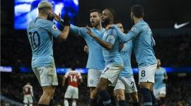 فرحة لاعبي مانشستر سيتي