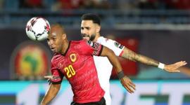 جانب من مباراة تونس وأنجولا