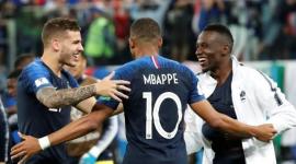 فرحة لاعبي منتخب فرنسا بالتأهل لنهائي المونديال
