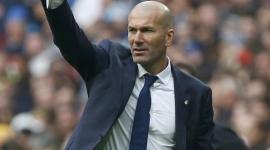 المدير الفني لريال مدريد زين الدين زيدان