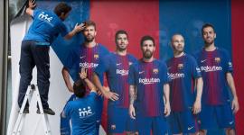 برشلونة بدأ بإزالة الملصقات التي تتضمن صور نيمار