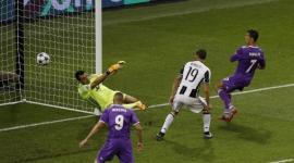 كريستيانو رونالدو يسجل الهدف الثالث لريال مدريد في مرمى يوفنتوس بنهائي دوري أبطال أوروبا