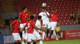 جانب من مباراة سابقة بين المنتخب الوطني واليمن