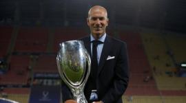 المدير الفني لريال مدريد زين الدين زيدان
