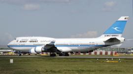 Kuwaitairways_b747-400m_9k-ade_arp