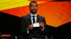 أشلي كول أثناء سحب القرعة