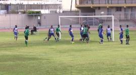 الشاطئ والصداقة