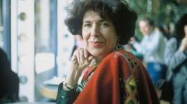 الكاتبة الجزائرية آسيا جبار