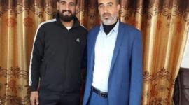 أمجد أبو عودة بصحبة رئيس نادي بيت حانون شادي شبات