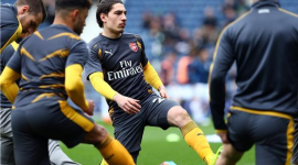 برشلونة يرى بيليرين الخيار الأنسب في مركز الظهير الأيمن