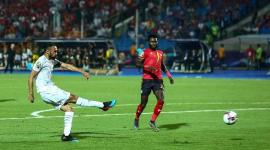 مصر فازت على أوغندا بهدفين نظيفين