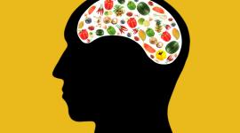 بعض أنواع الأطعمة تساعد في تحسين الدماغ