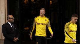 لاعبو فريق بوروسيا دورتموند الألماني