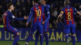 فرحة لاعبي برشلونة بالفوز