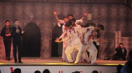 على قيد الحلم (21)