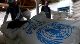 يتم توفير الطرود الغذائية من خلال 12 من مراكز التوزيع