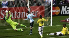 حارس كولومبيا تصدى لجميع هجمات الأرجنتين في المباراة