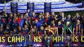 برشلونة أول فريق في أوروبا يفوز بالثلاثية مرتين