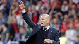 المدير الفني السابق لفريق ريال مدريد زين الدين زيدان