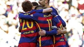 برشلونة رفع رصيده إلى 75 نقطة