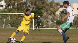 التفاح فاز على الزيتون بثلاثية لهدفين