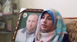 ابنتا الشهيد رائد العطار ترثيانه في ذكراه الأولى