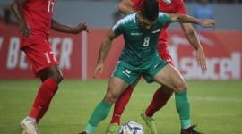 جانب من مباراة سابقة بين المنتخبين