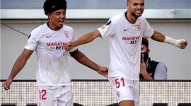 فرحة لاعبي إشبيلية