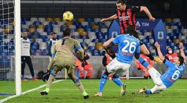 إبراهيموفيتش تعرض للإصابة في مباراة نابولي