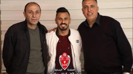 لاعب أهلي الخليل الجديد حازم الريخاوي في الوسط
