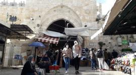 توافد المواطنين لأسواق البلدة القديمة بالقدس المحتلة استعدادا لشهر رمضان