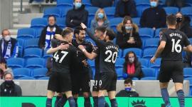 جوندوجان مع لاعبي مانشستر سيتي