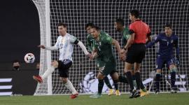 ميسي سجل هاتريك في مرمى بوليفيا