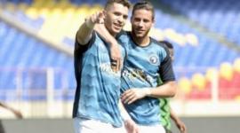 وادي يحتفل بالهدف مع رمضان صبحي