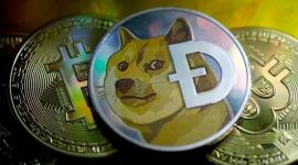 أسعار البيتكوين والإيثريوم والدوجكوين
