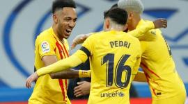 أوباميانج سجل هدفين وصنع واحد في الكلاسيكو