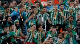 بيتيس متوجًا باللقب