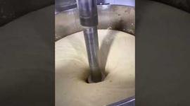 طريقة تصنيع الحمص في مطاعم غزة