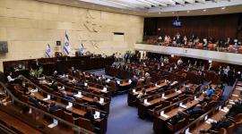 الكنيست يصدّق بالقراءة التمهيدية على قانون "بسط السيادة" على الضفة