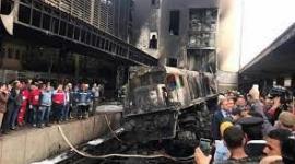 فيديو اللحظات الأولى لحادث قطار قليوب الثلاثاء "كامل"