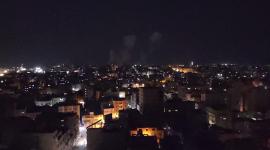 أثار القصف الإسرائيلي لأرض زراعية شرق حي التفاح