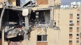 دمار بفعل القصف الإسرائيلي على مدينة حمد بخانيونس