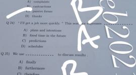 بالإجابة .. امتحان الانجليزي أدبي الثانوية العامة 2023 ليبيا