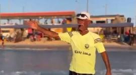 السبعيني حامد أبو نحل.. منقذ بحري بهمة الشباب