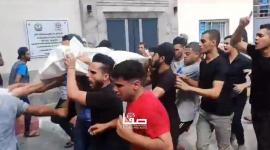 نقل أحد شهداء مجزرة مسجد السوسي بمخيم الشاطئ غربي غزة